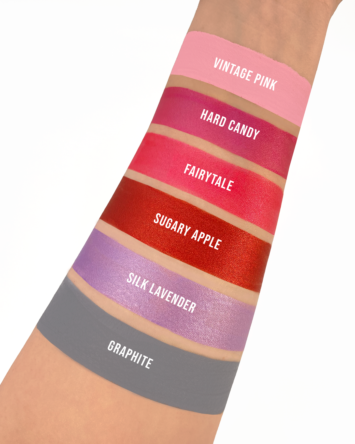 Gavissi Beauty - "GRAPHITE" RETRO LINER