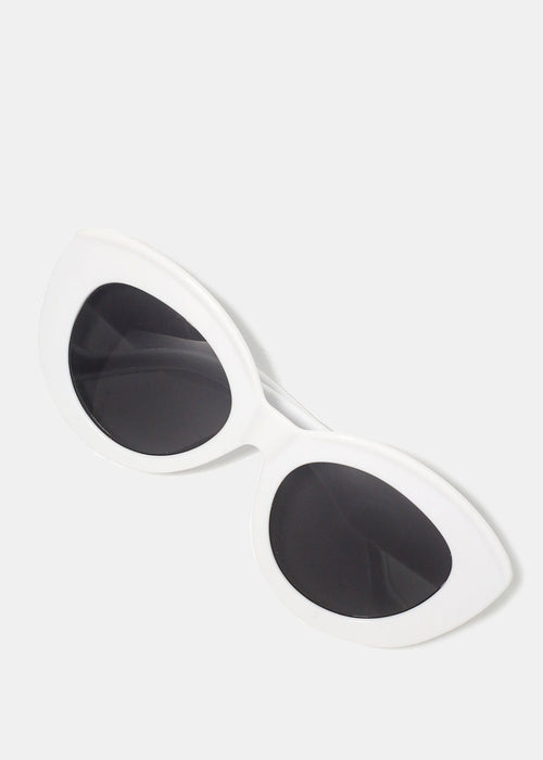 A+ White Thick Cat Eye Frame Sunglasses