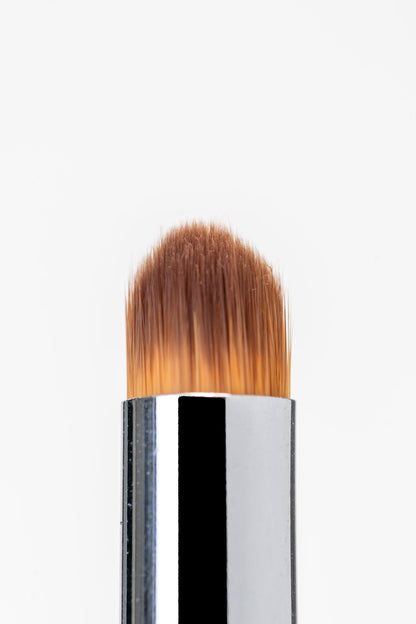 Blending Brush B1 - Glisten Cosmetics