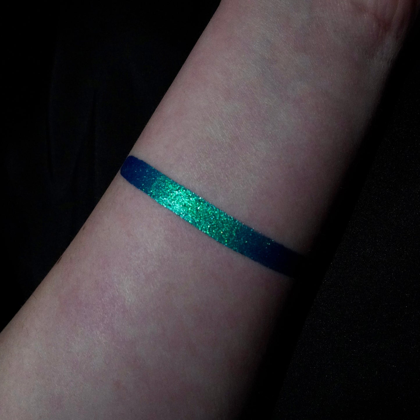 Blue Lagoon (Duochrome Blue) Wet Liner® - Eyeliner - Glisten Cosmetics