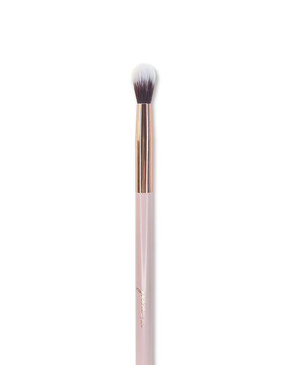 Gavissi Beauty - G210 MEDIUM BLENDER BRUSH