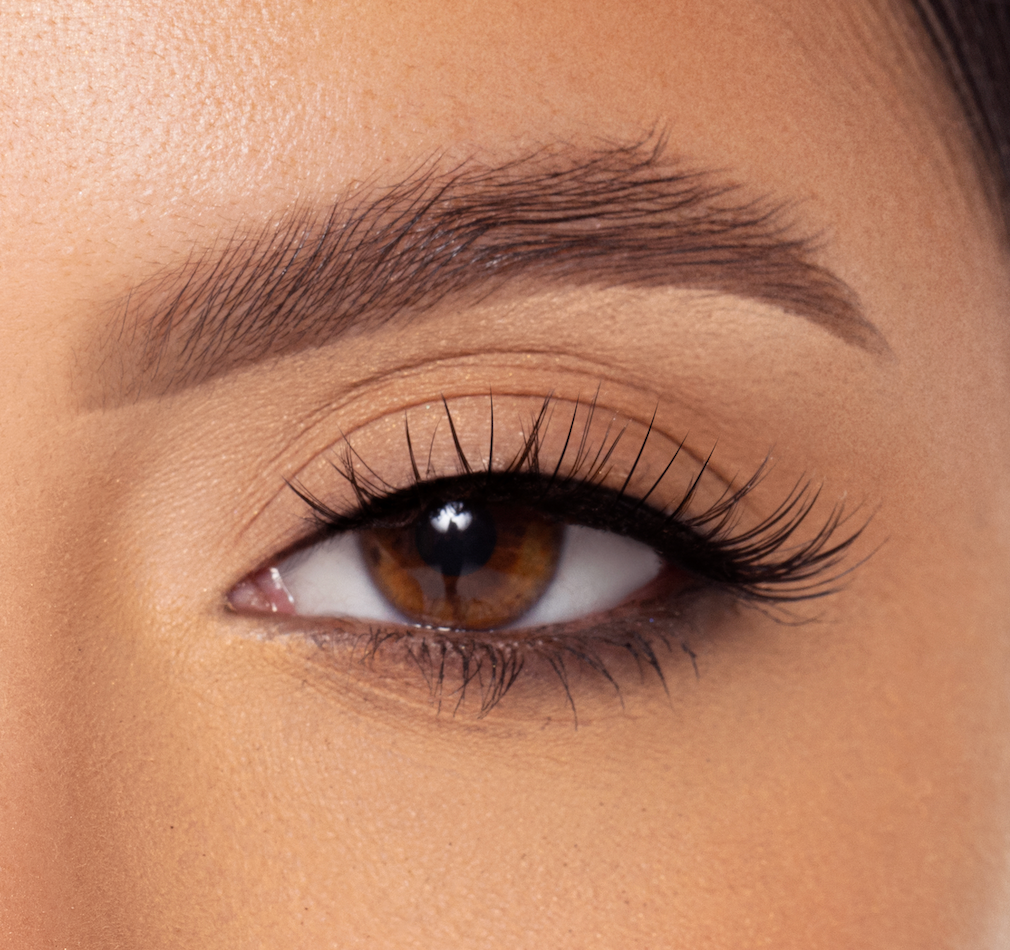 Casually Lashed Lash Clusters