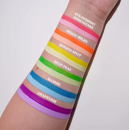Glisten Cosmetics - Split Liner - Grapevine (UV Purple) - Small (3g)